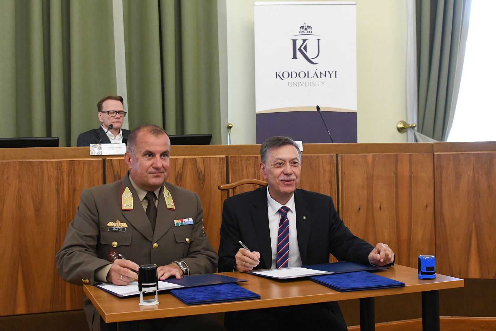 Együttműködés a tudományért, a társadalomért és a felsőoktatásért